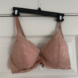 Chic Lace Women's Bra in Blush